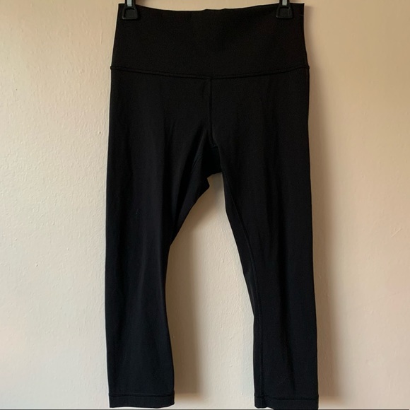 Lululemon cropped leggings - Picture 2 of 5